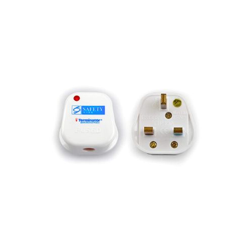 Terminator 13A Plug With Fitted 13A Fuse 3 Pin Flat With Light- ( Model : TTP-13A )